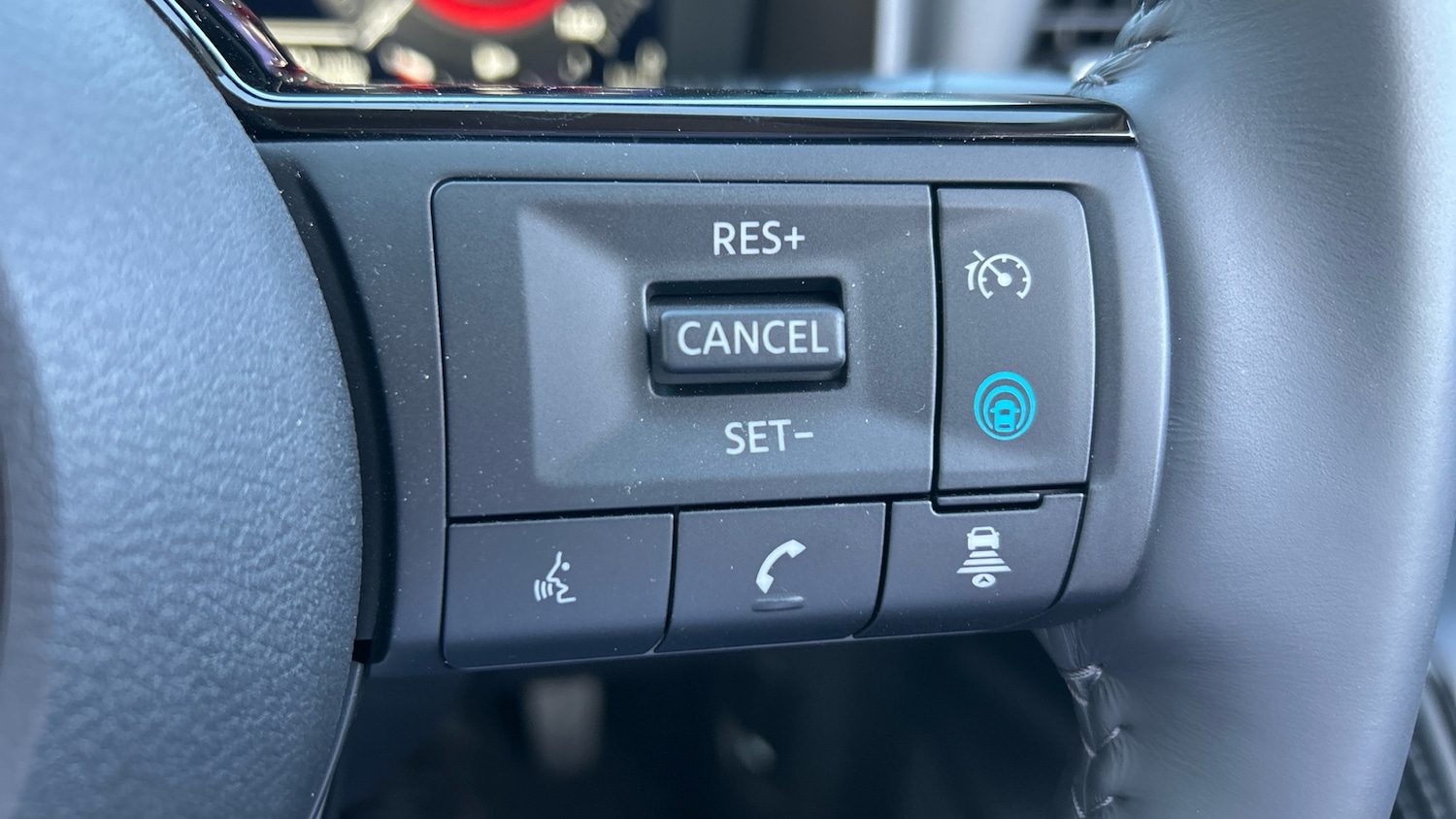 Used Nissan X-Trail 2025 for sale - 76232274: Photo 25