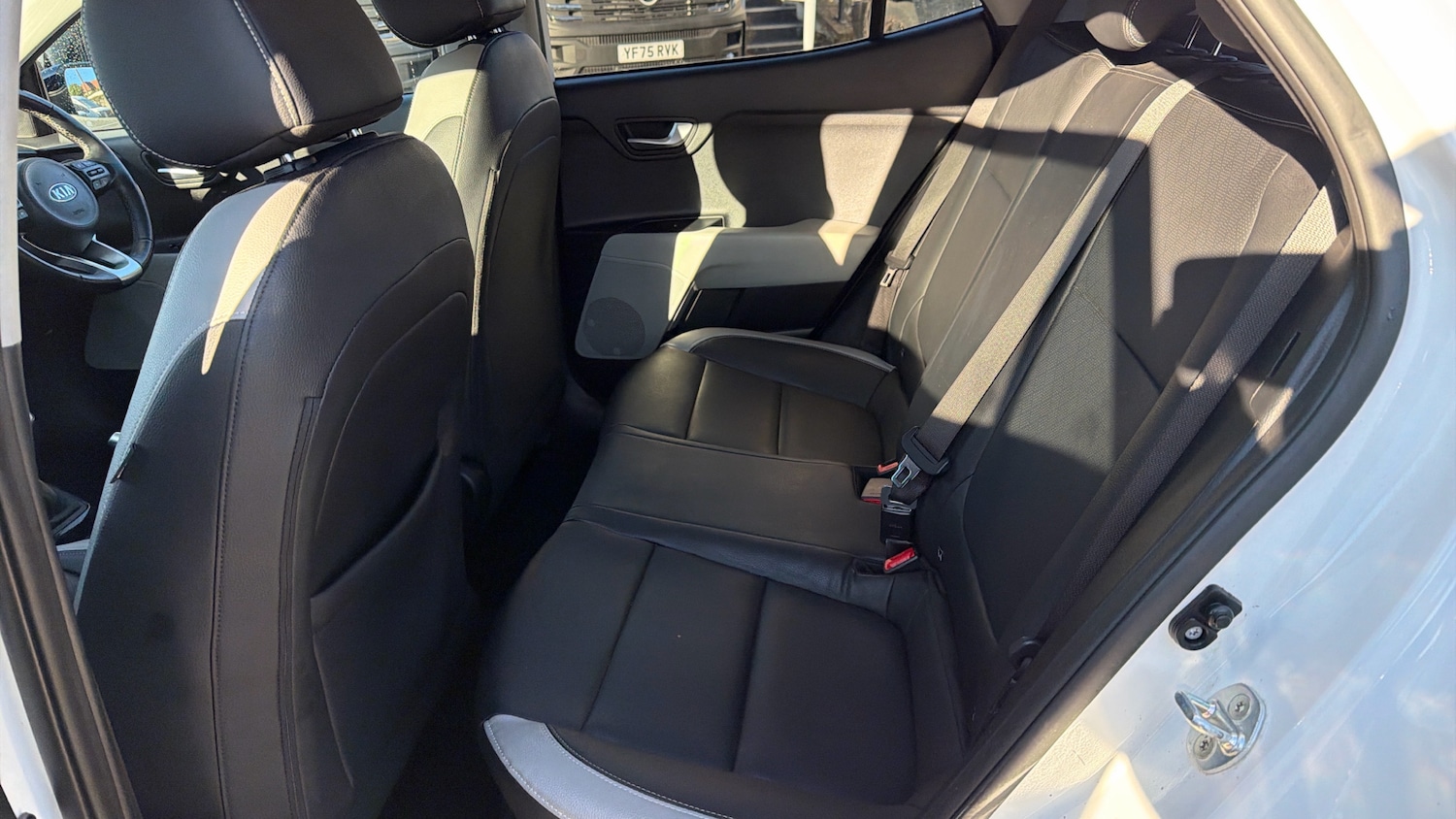 Used Kia Stonic 2020 for sale - 76707132: Photo 16