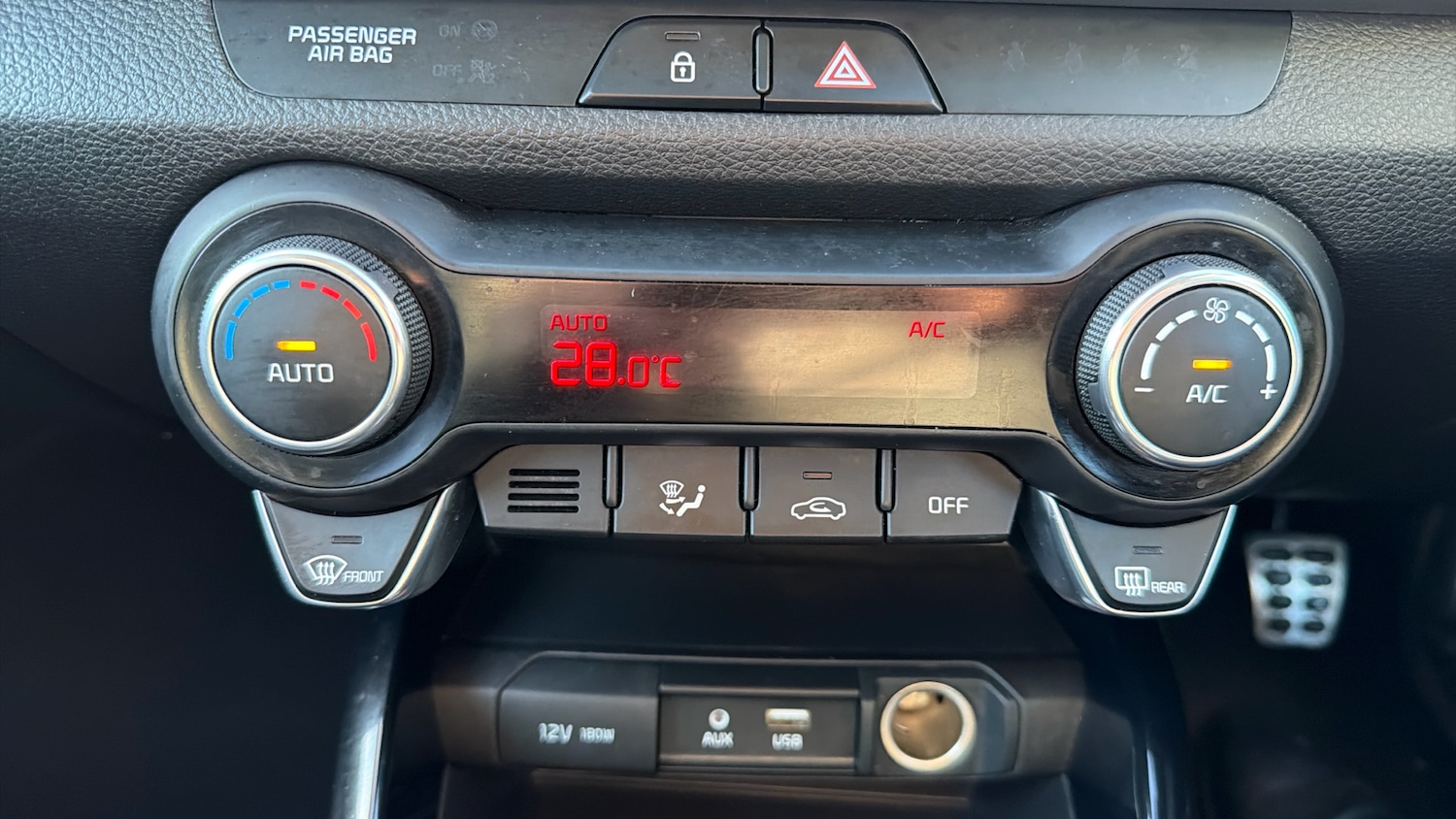 Used Kia Stonic 2020 for sale - 76707132: Photo 23