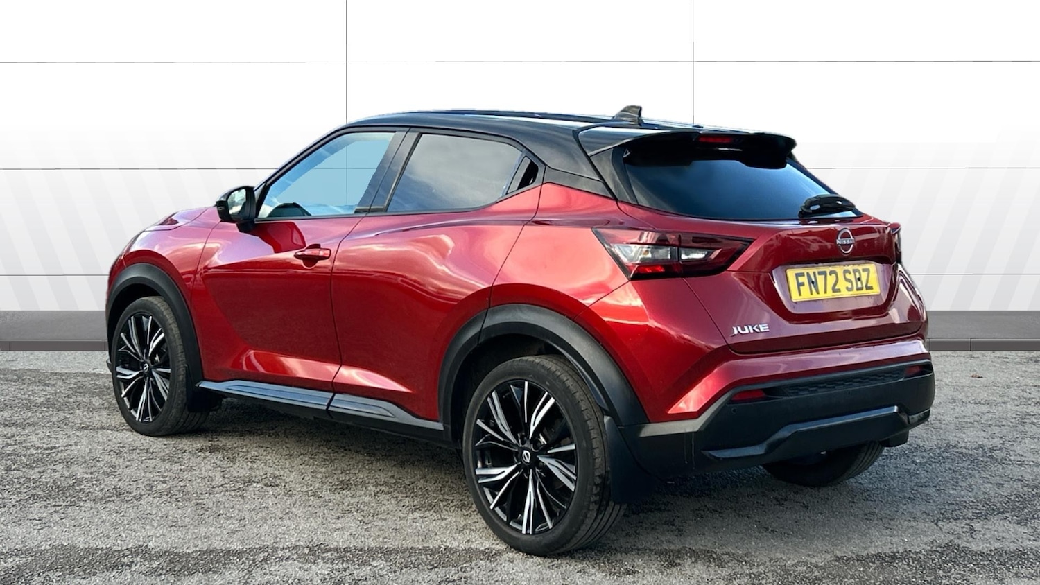 Used Nissan Juke 2022 for sale - 76405143: Photo 2