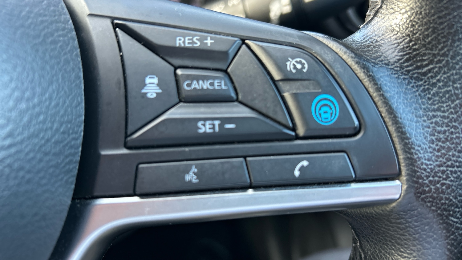 Used Nissan Juke 2022 for sale - 76405143: Photo 26