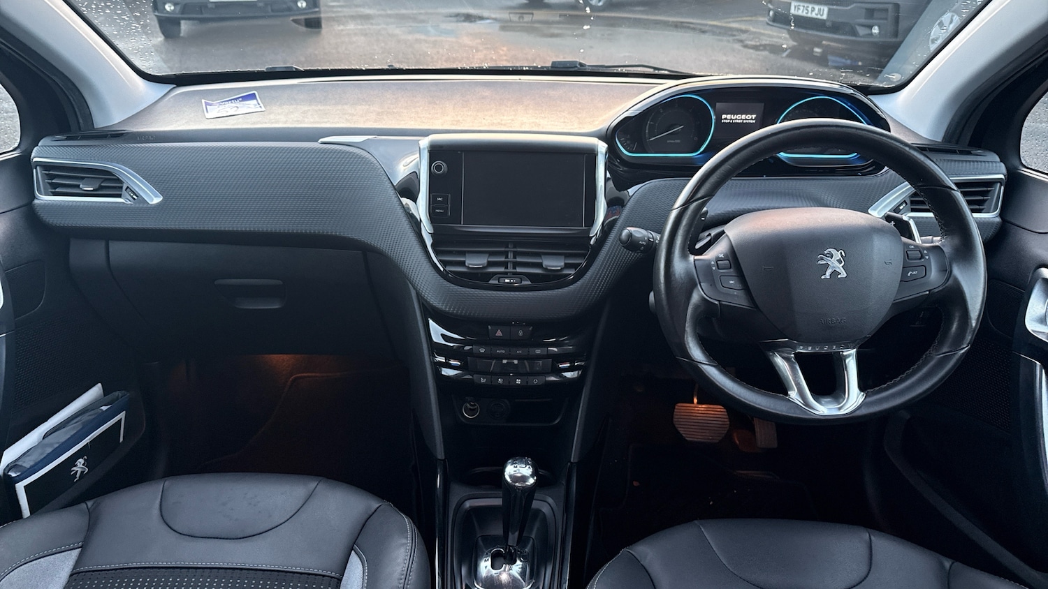 Used Peugeot 2008 2015 for sale - 76882294: Photo 10