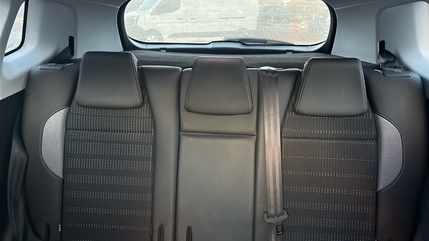 Used Peugeot 2008 2015 for sale - 76882294: Photo 15