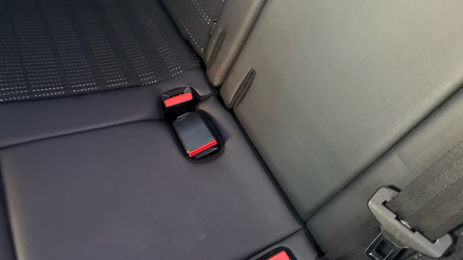 Used Peugeot 2008 2015 for sale - 76882294: Photo 17