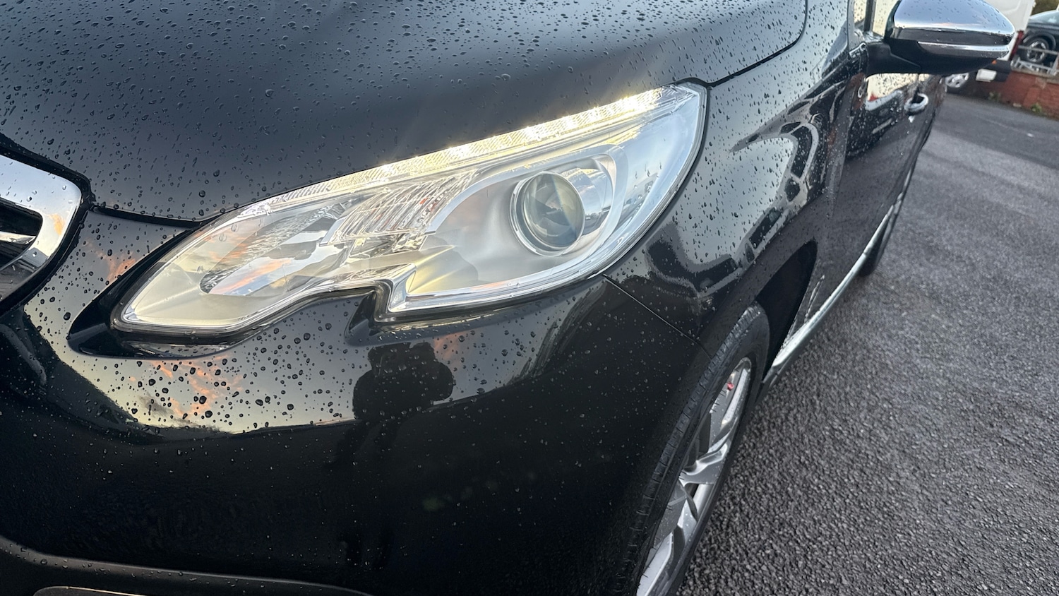 Used Peugeot 2008 2015 for sale - 76882294: Photo 28