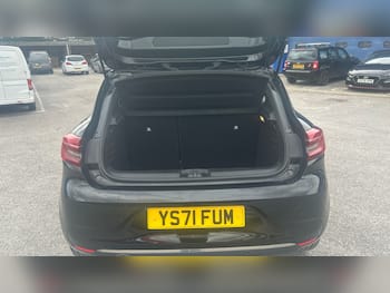 Used Renault Clio 2021 for sale - 79802839: Photo