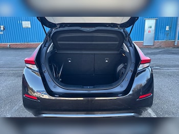 Used Nissan Leaf 2023 for sale - 77603589: Photo