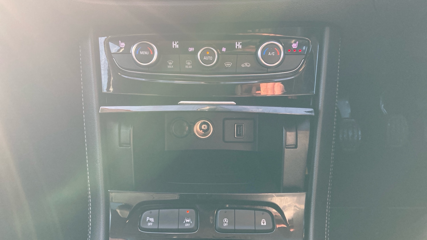 Used Vauxhall Grandland 2024 for sale - 76958438: Photo 22