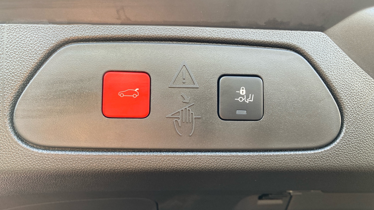 Used Vauxhall Grandland 2024 for sale - 76958438: Photo 32