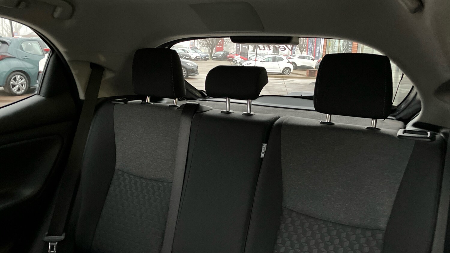 Used Toyota Yaris 2022 for sale - 77505609: Photo 23