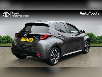 Used Toyota Yaris 2022 for sale - 77505609: Photo