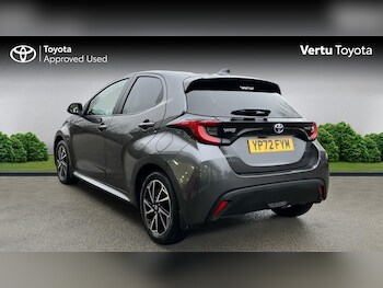 Used Toyota Yaris 2022 for sale - 77505609: Photo
