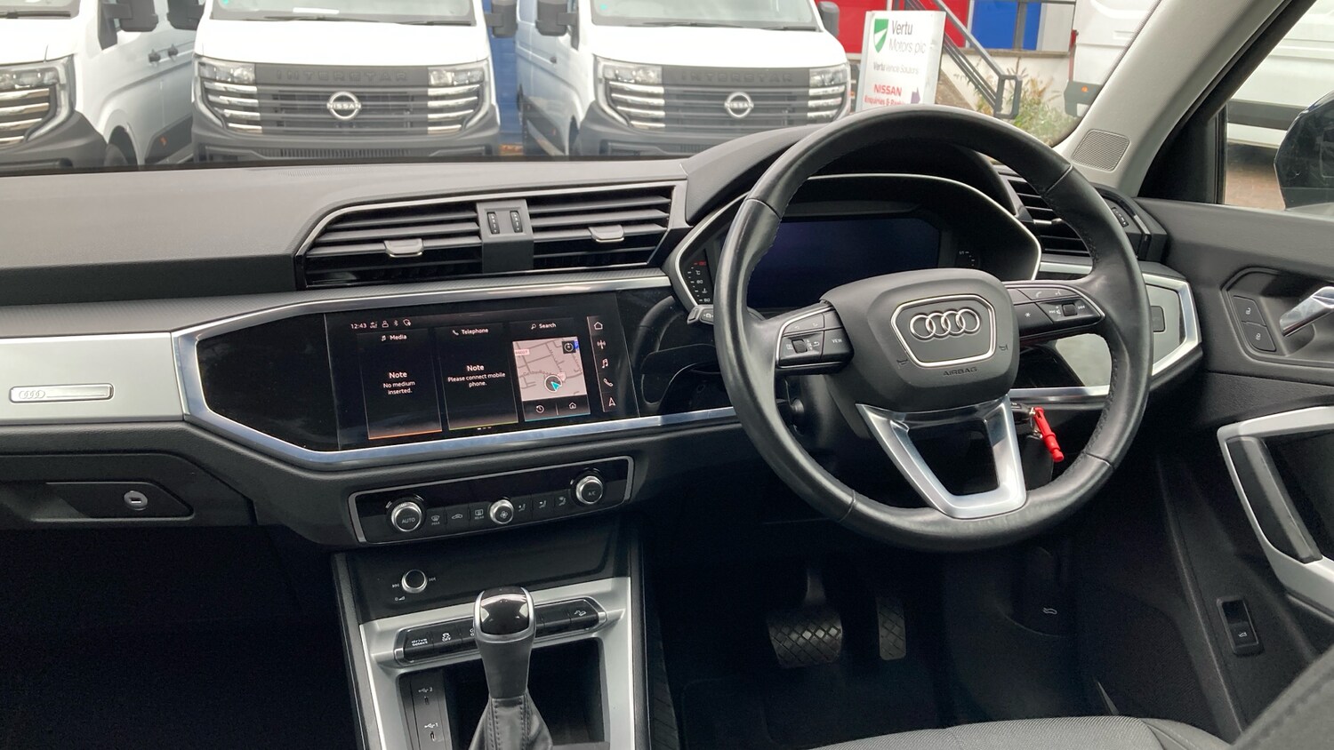 Used Audi Q3 2021 for sale - 76340502: Photo 10