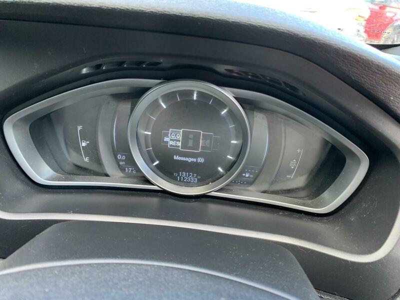 Used Volvo V40 2015 for sale - 78073668: Photo 10