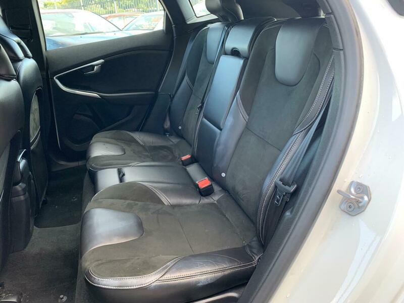 Used Volvo V40 2015 for sale - 78073668: Photo 15