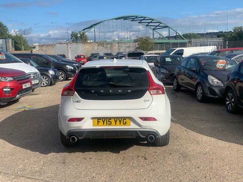 Used Volvo V40 2015 for sale - 78073668: Photo 16