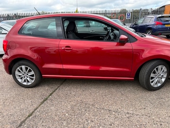 Used Volkswagen Polo 2014 for sale - 78345314: Photo