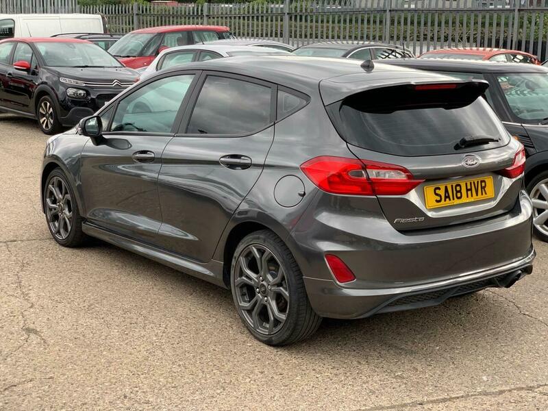 Used Ford Fiesta 2018 for sale - 78073644: Photo 5