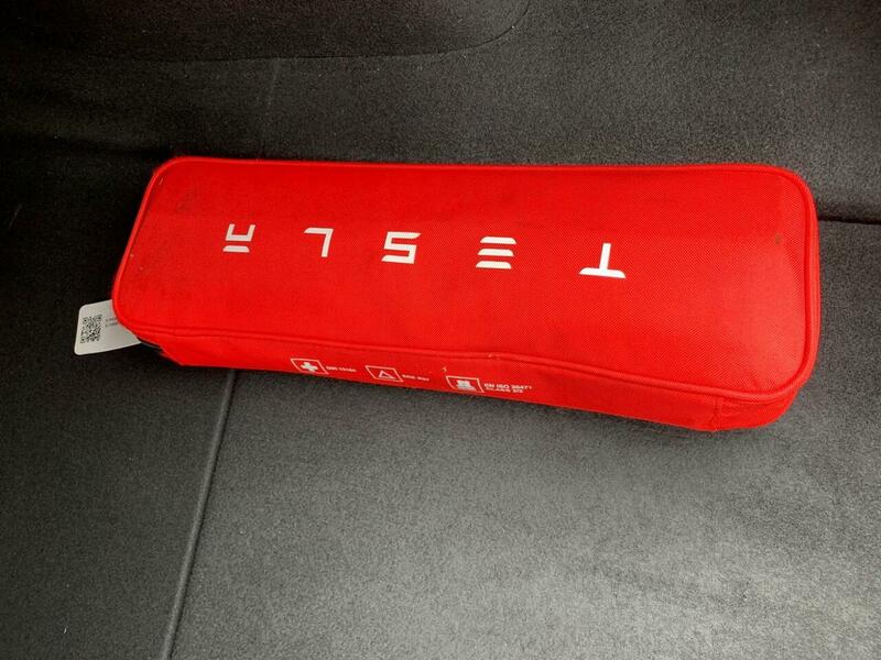 Used Tesla Model 3 2020 for sale - 78073662: Photo 27