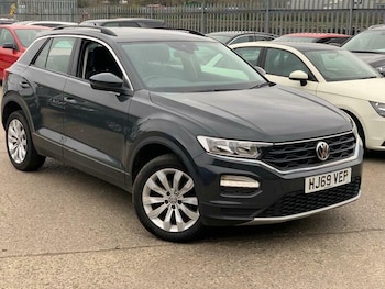 Volkswagen T-Roc feature image