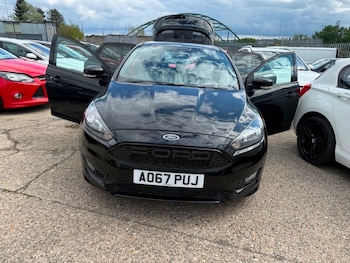 Used Ford Focus 2017 for sale - 78401977: Photo
