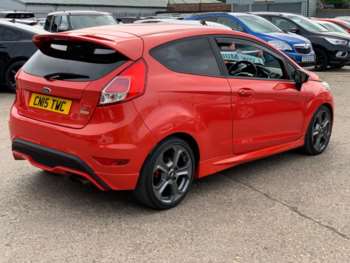 Used Ford Fiesta 2015 for sale - 74809765: Photo