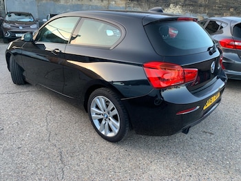 Used BMW 1 Series 2017 for sale - 75477870: Photo