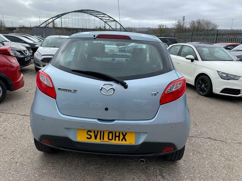 Used Mazda Mazda2 2011 for sale - 78073695: Photo 5