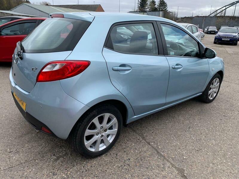 Used Mazda Mazda2 2011 for sale - 78073695: Photo 6