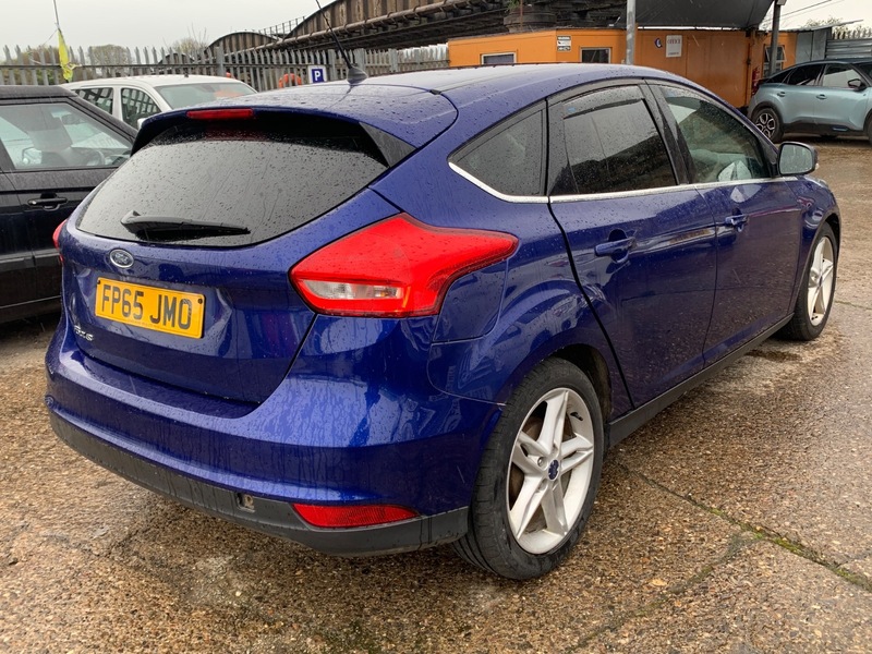 Used Ford Focus 2015 for sale - 78073710: Photo 3