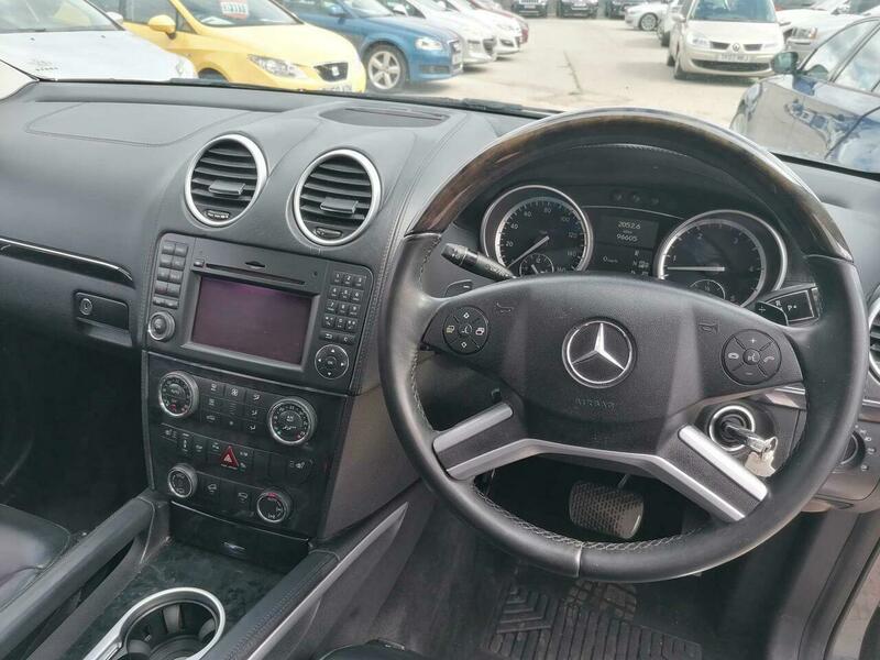 Used Mercedes-Benz GL Class 2010 for sale - 78073646: Photo 8
