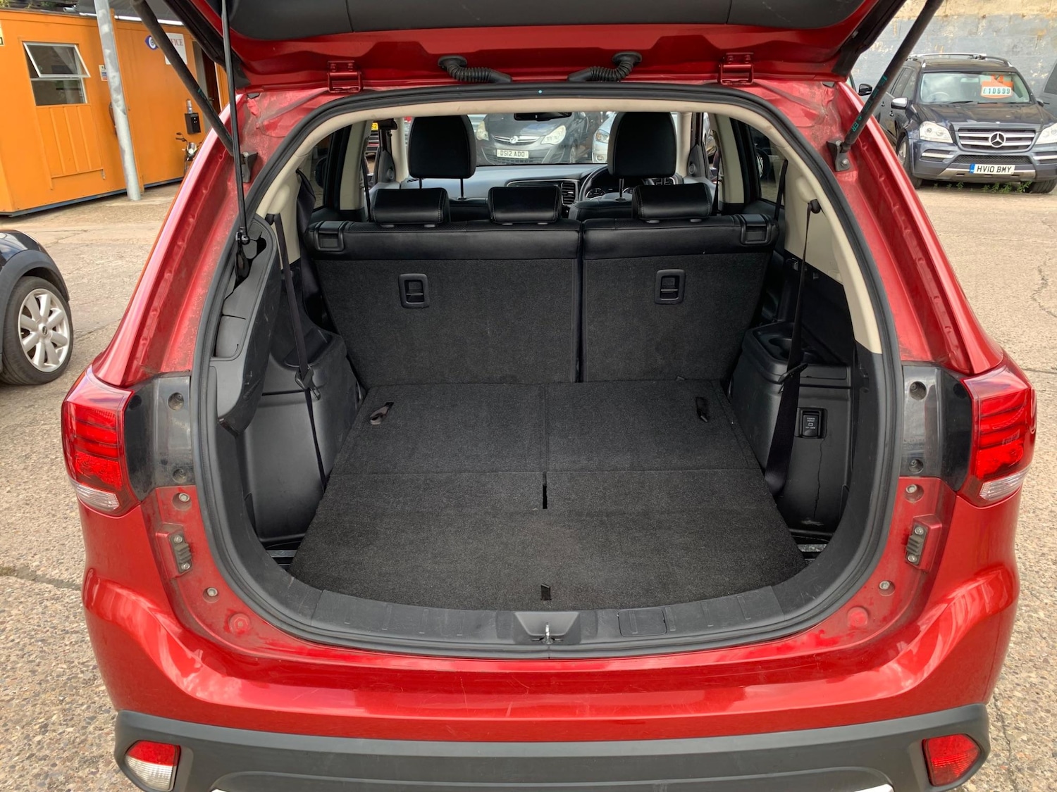 Vehicle 29