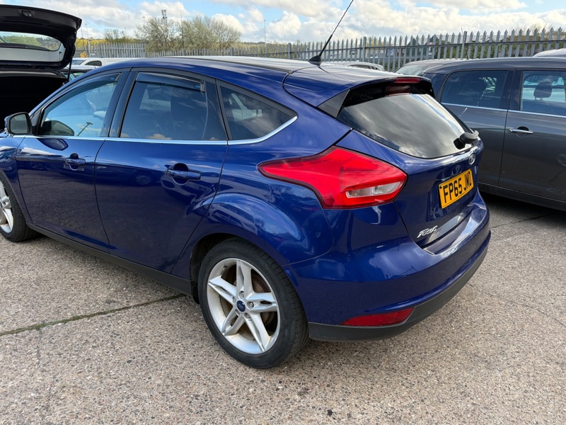 Used Ford Focus 2015 for sale - 78219460: Photo 7