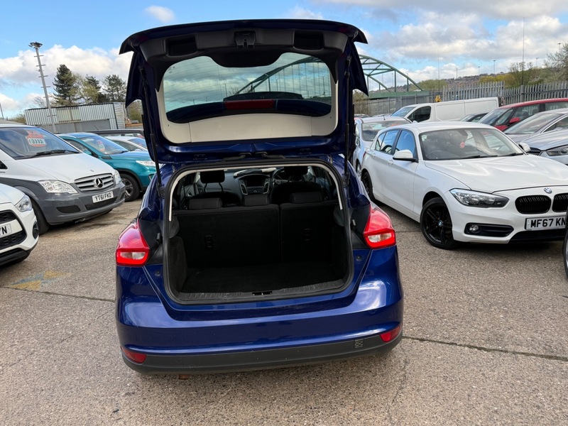 Used Ford Focus 2015 for sale - 78219460: Photo 9