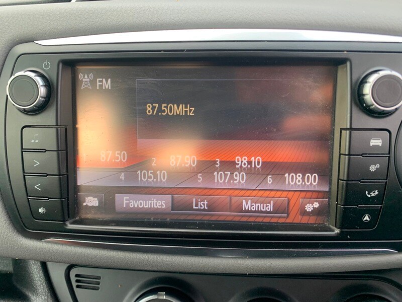 Used Toyota Yaris 2015 for sale - 78073705: Photo 13