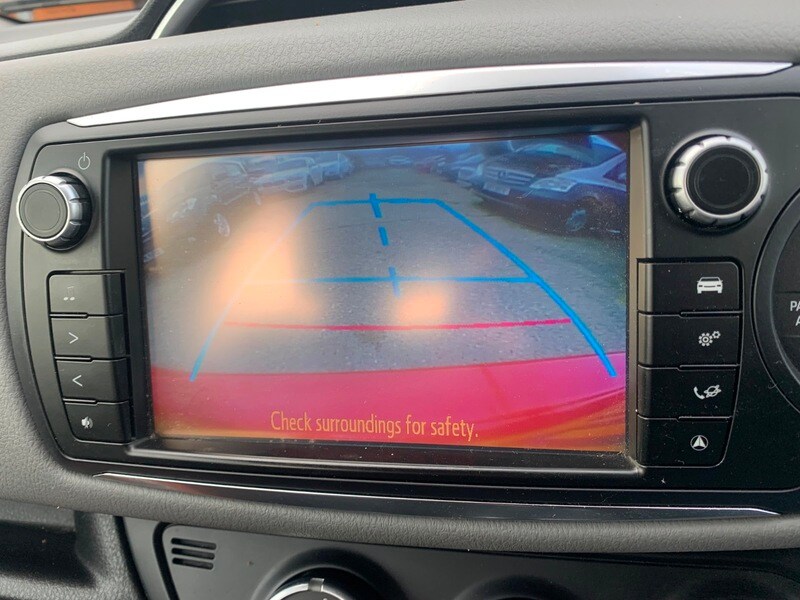 Used Toyota Yaris 2015 for sale - 78073705: Photo 17