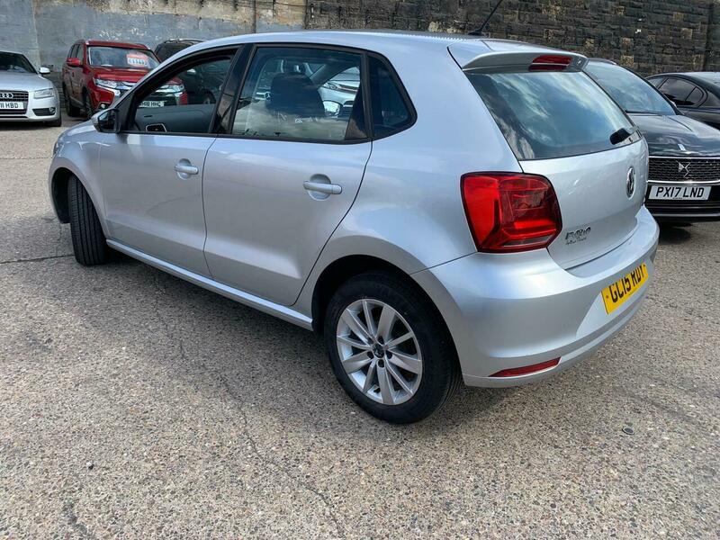 Used Volkswagen Polo 2015 for sale - 78069670: Photo 5