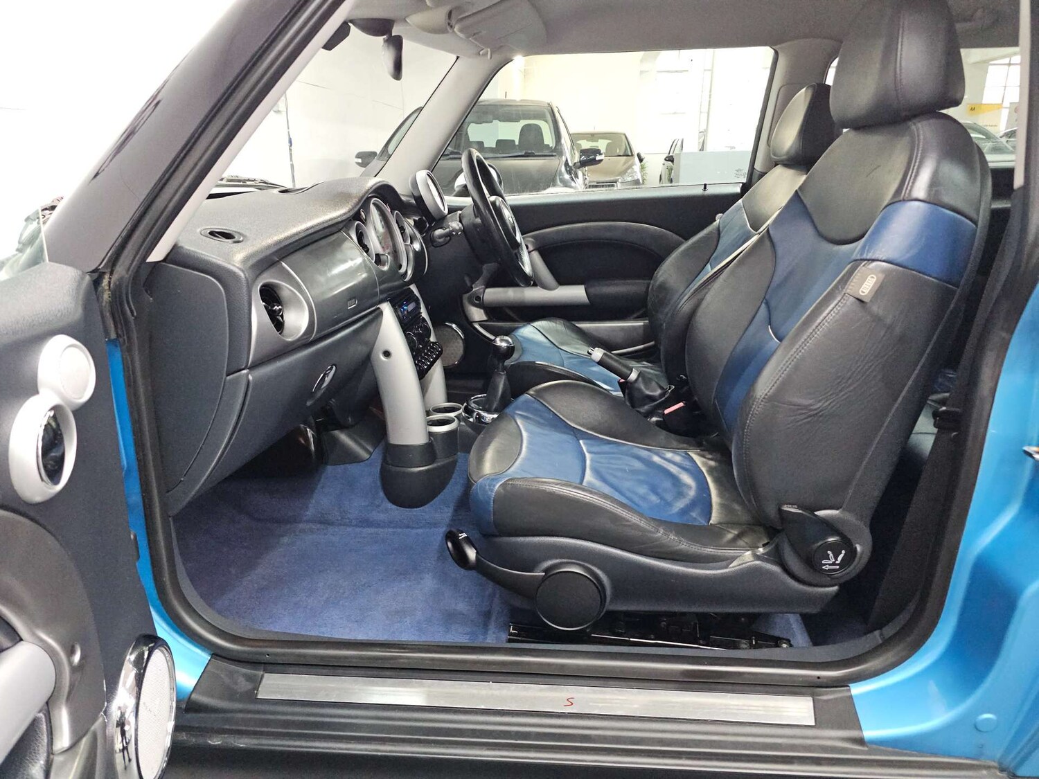 Used MINI Hatch 2004 for sale - 77905807: Photo 18