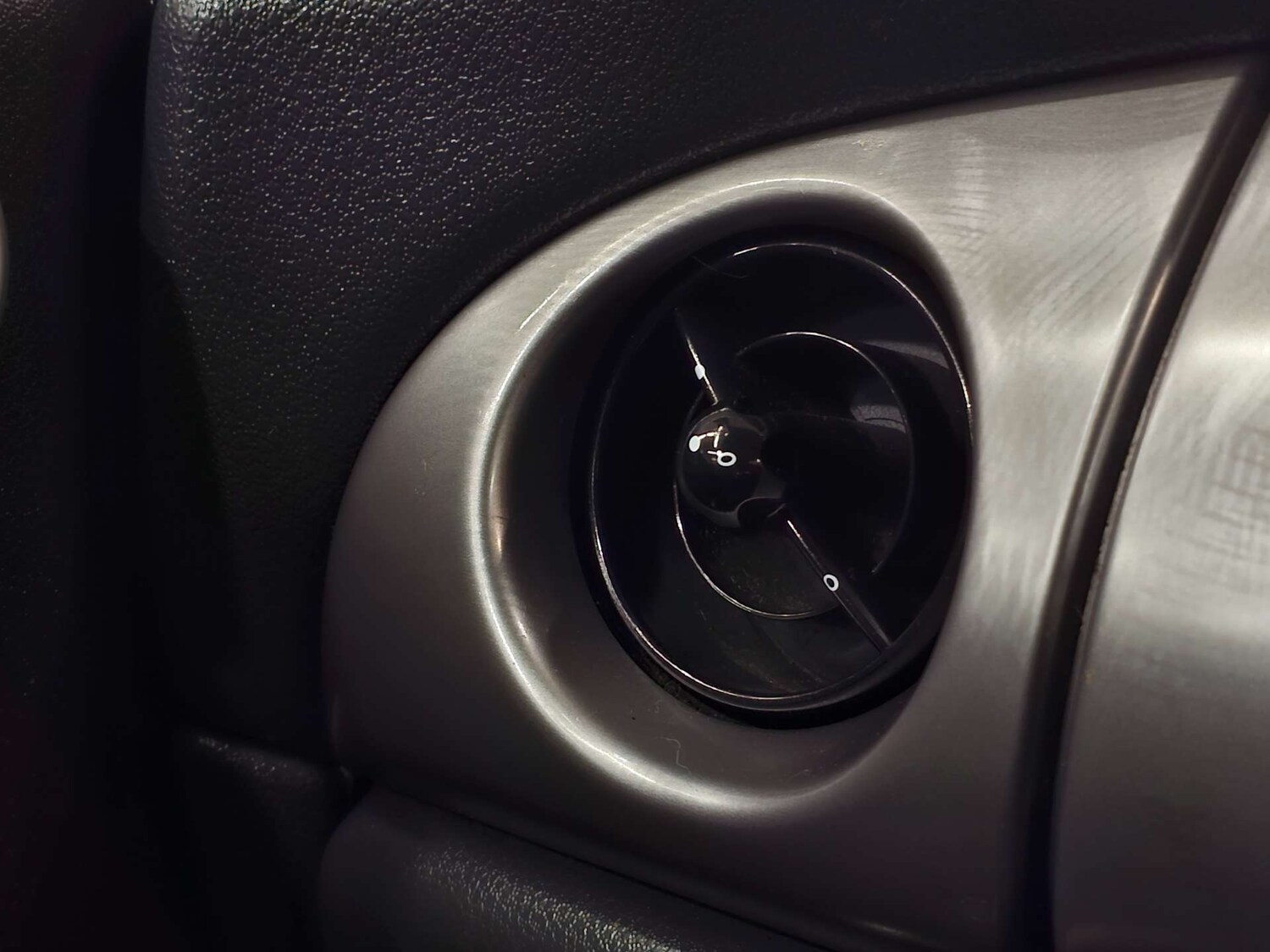 Used MINI Hatch 2004 for sale - 77905807: Photo 68