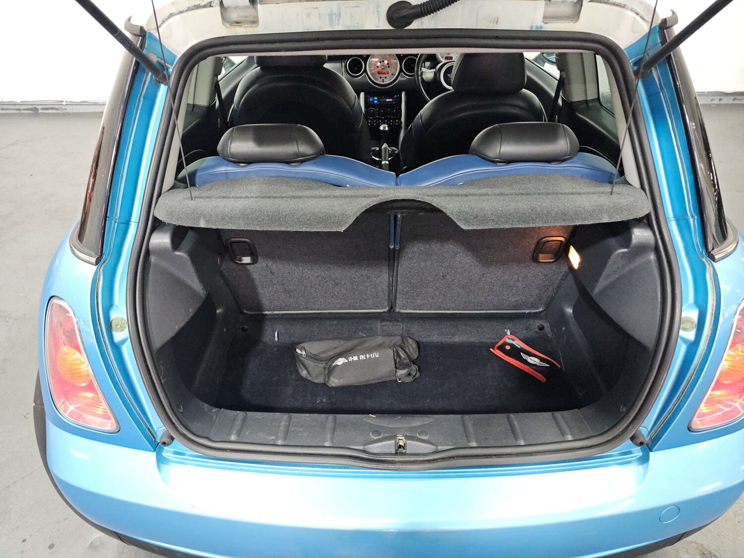 Used MINI Hatch 2004 for sale - 77905807: Photo 98