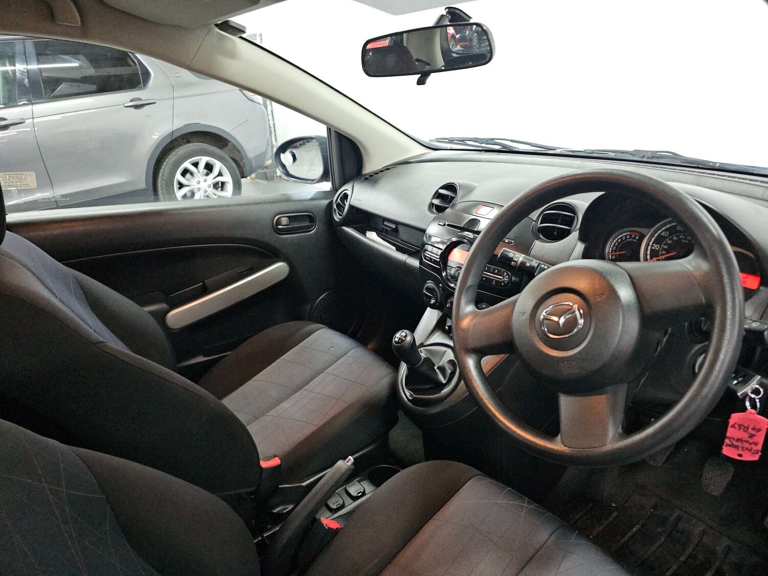 Used Mazda Mazda2 2012 for sale - 77905832: Photo 15