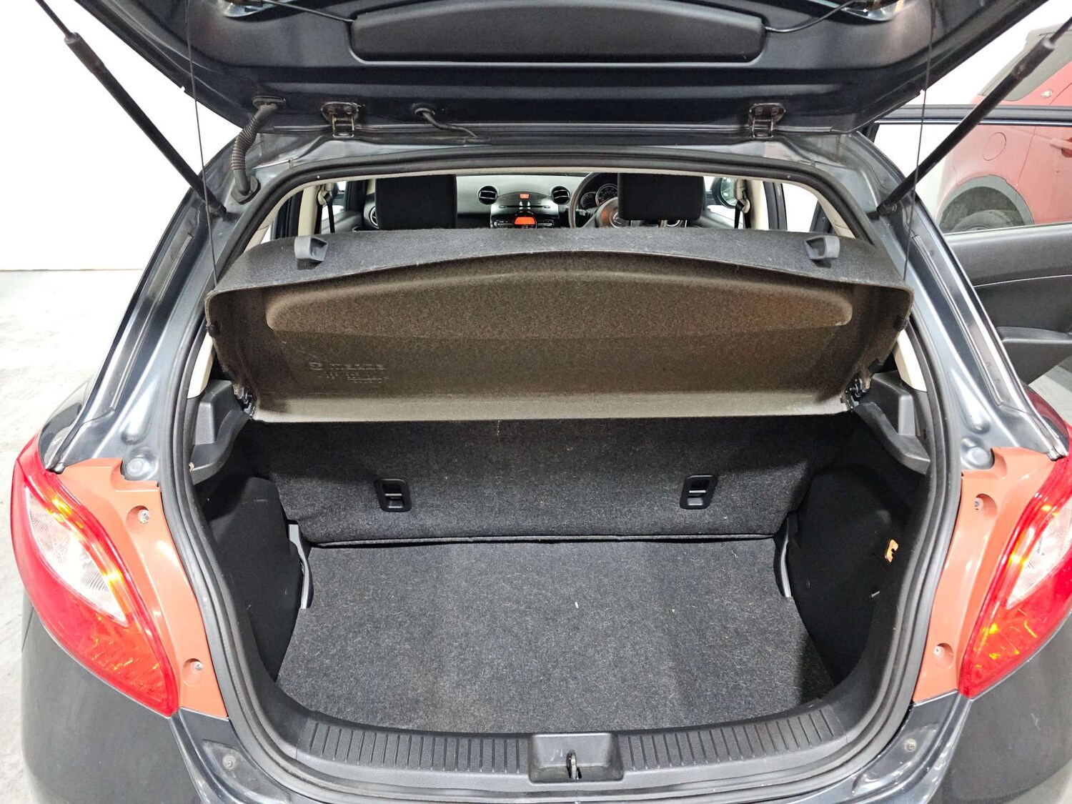 Used Mazda Mazda2 2012 for sale - 77905832: Photo 21