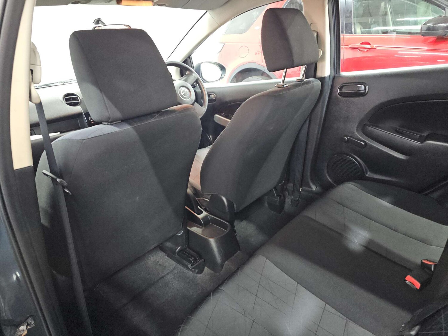 Used Mazda Mazda2 2012 for sale - 77905832: Photo 25