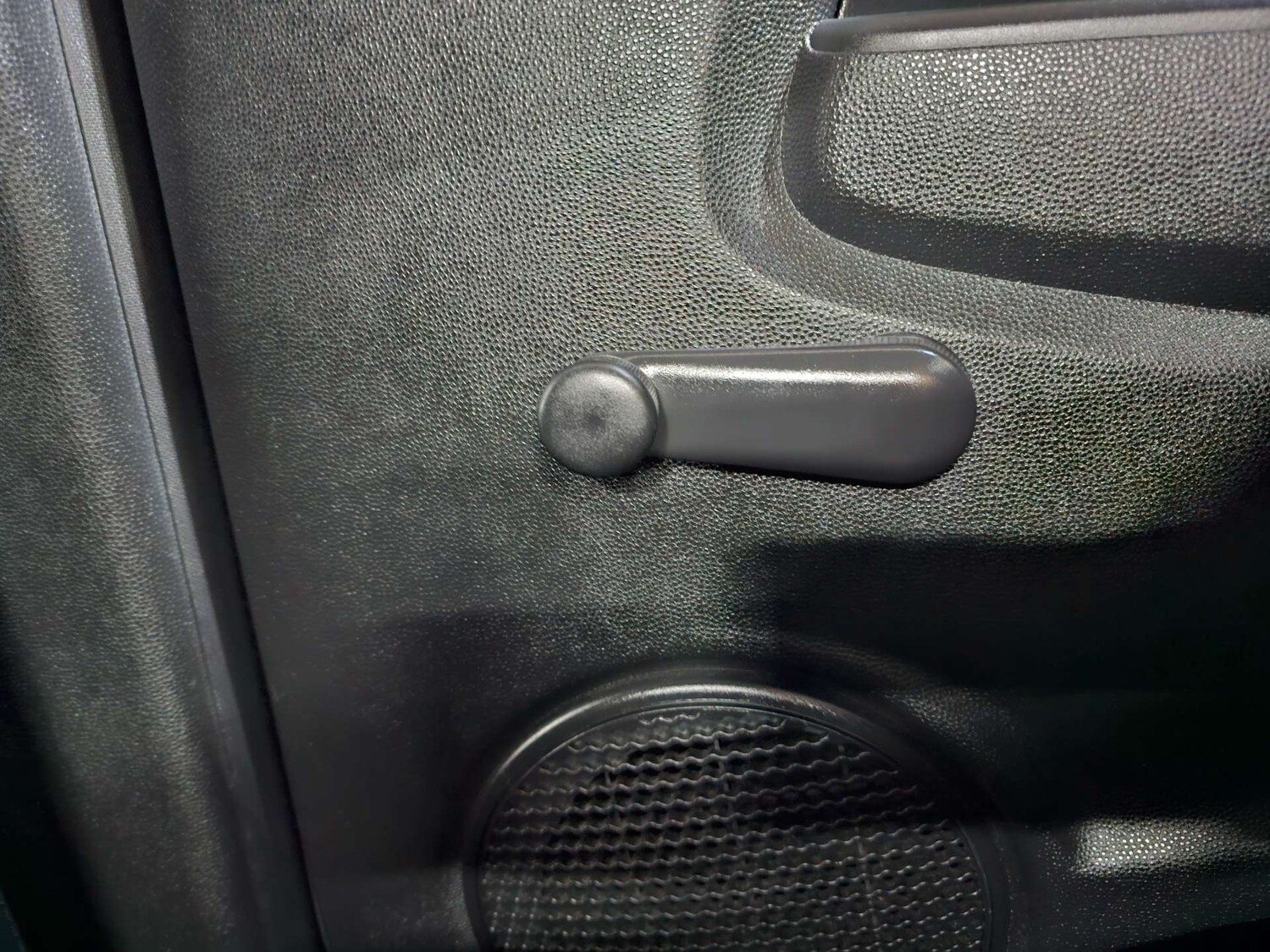 Used Mazda Mazda2 2012 for sale - 77905832: Photo 36