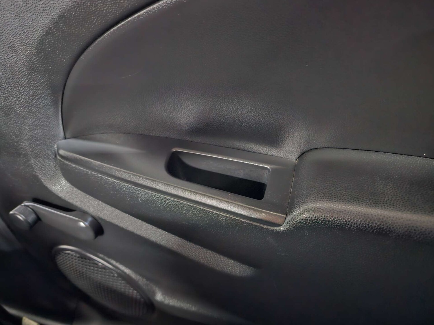 Used Mazda Mazda2 2012 for sale - 77905832: Photo 37