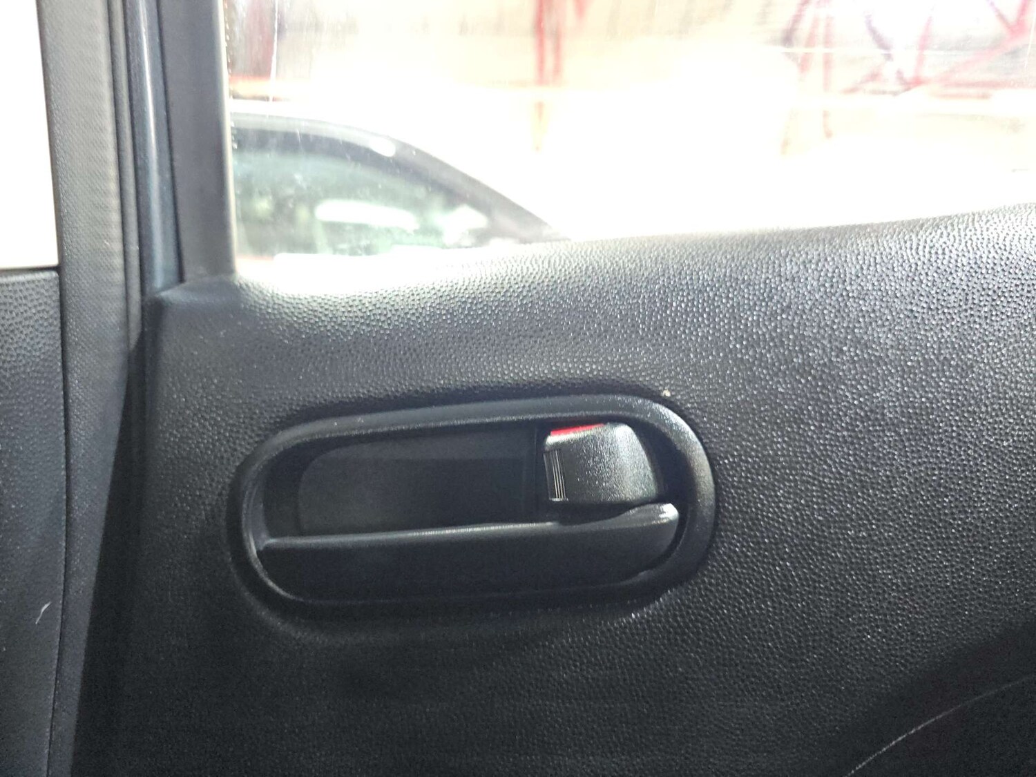 Used Mazda Mazda2 2012 for sale - 77905832: Photo 38