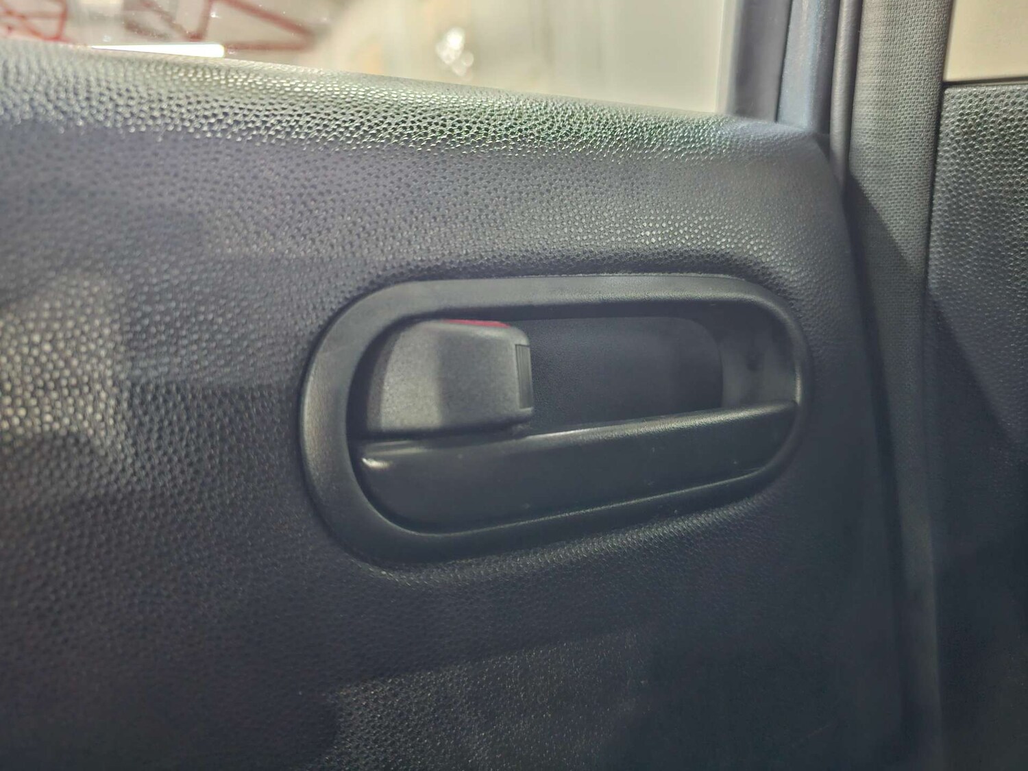 Used Mazda Mazda2 2012 for sale - 77905832: Photo 43