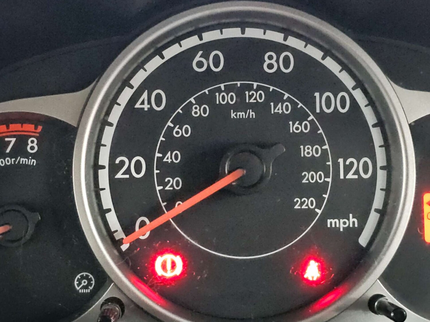 Used Mazda Mazda2 2012 for sale - 77905832: Photo 49