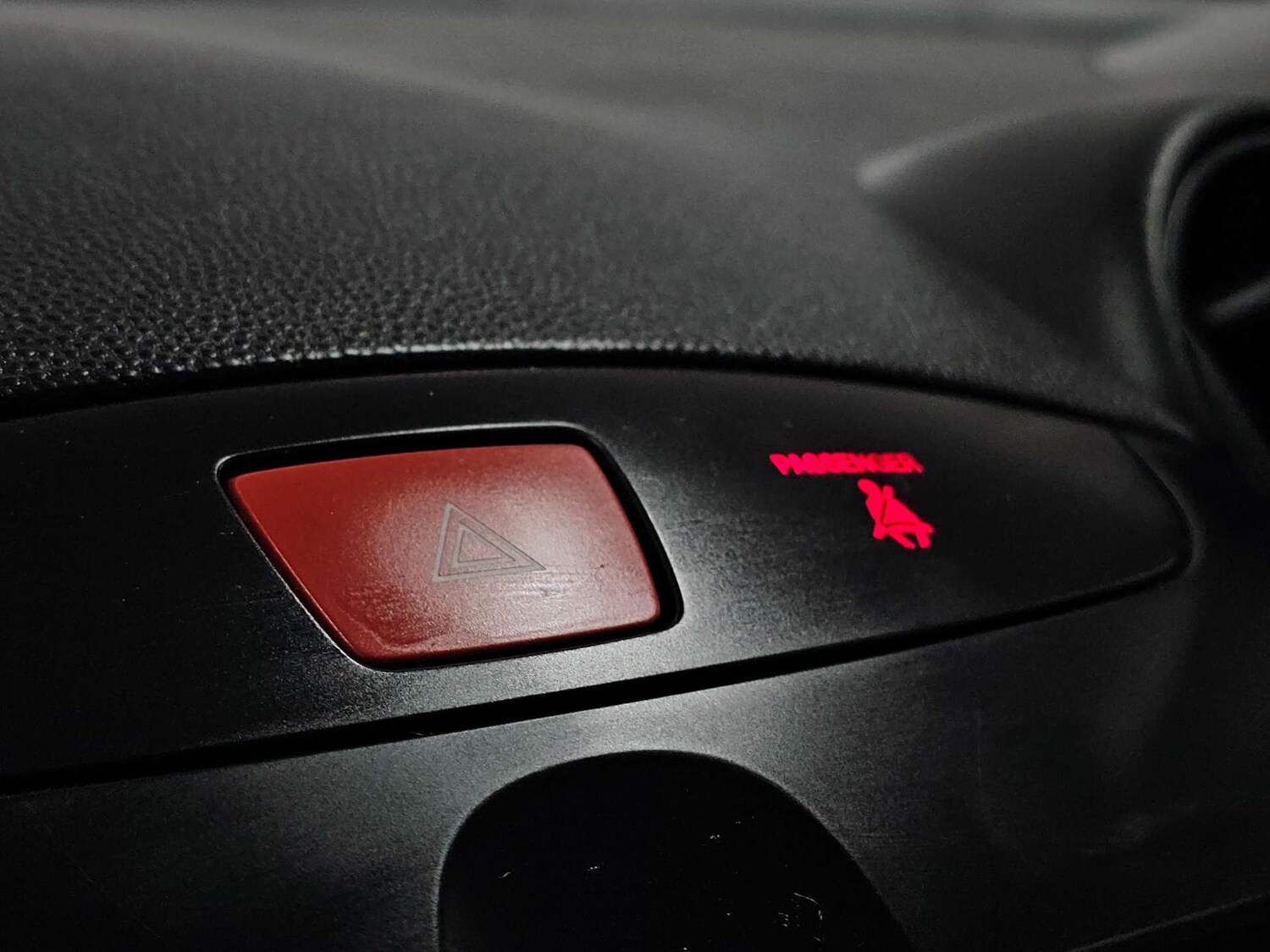 Used Mazda Mazda2 2012 for sale - 77905832: Photo 67