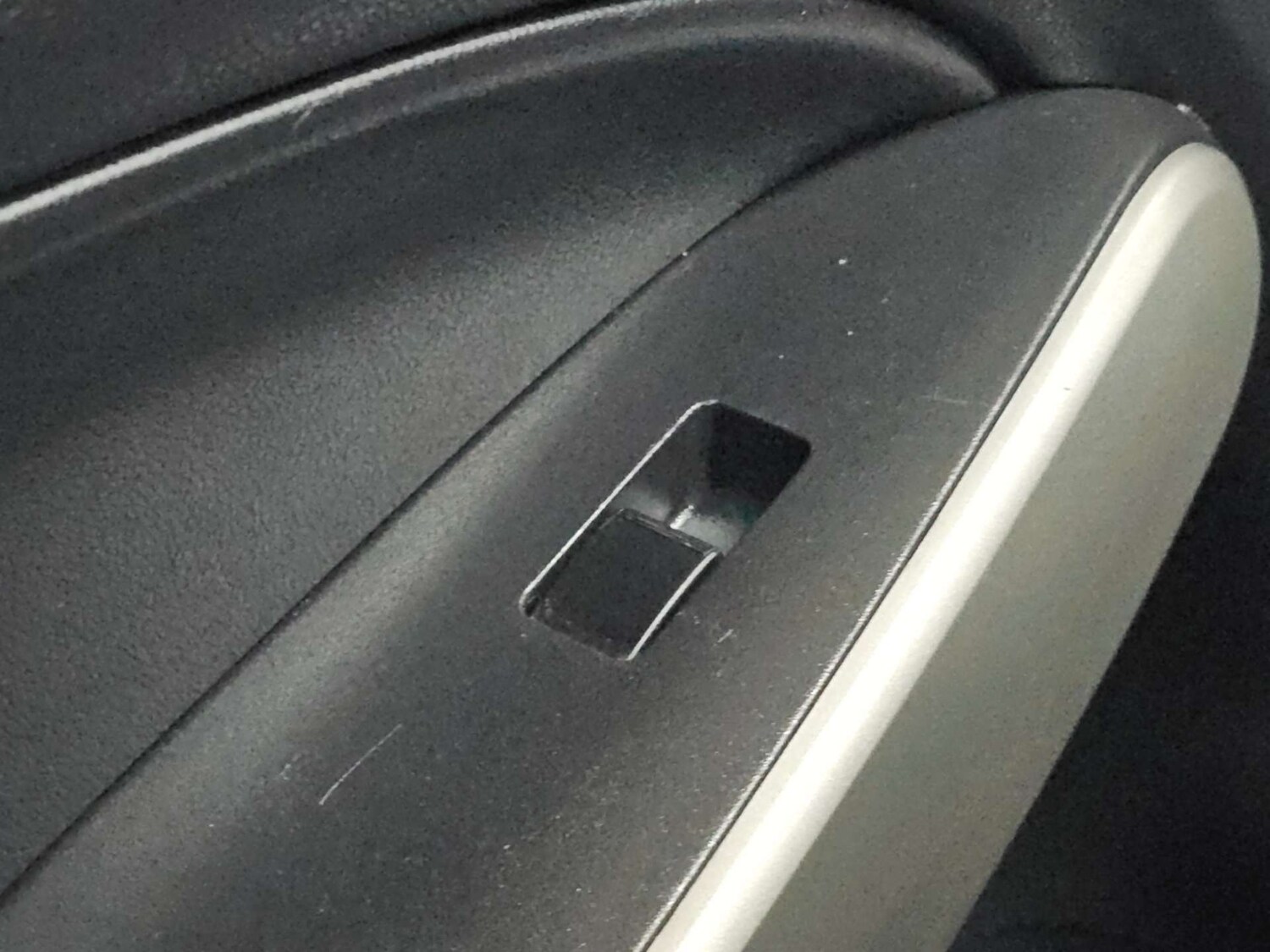 Used Mazda Mazda2 2012 for sale - 77905832: Photo 71